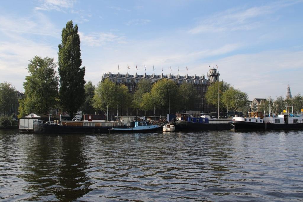 A304 Romantic Seaship In Top Center Amsterdam Exteriér fotografie